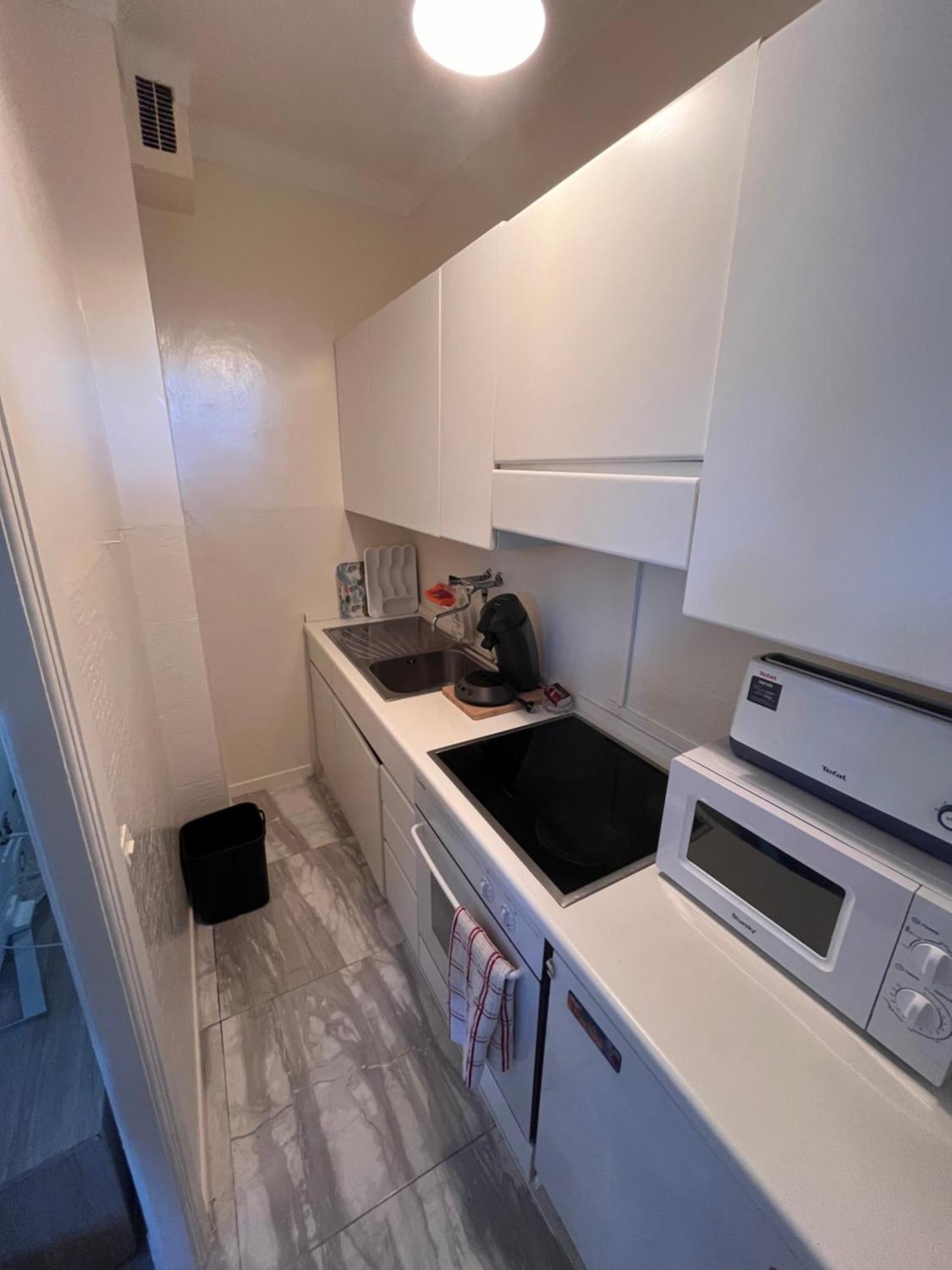Studio calme à deux pas de la mer avec jardin et parking privé Beaulieu-sur-Mer Exterior foto